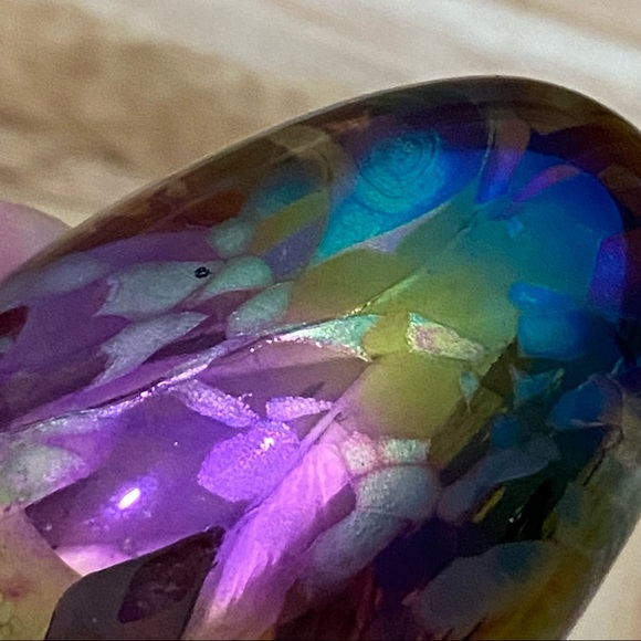 Signed Iridescent Murano Style 2-inch Egg Glass Paperweight - Picture 7 of 11